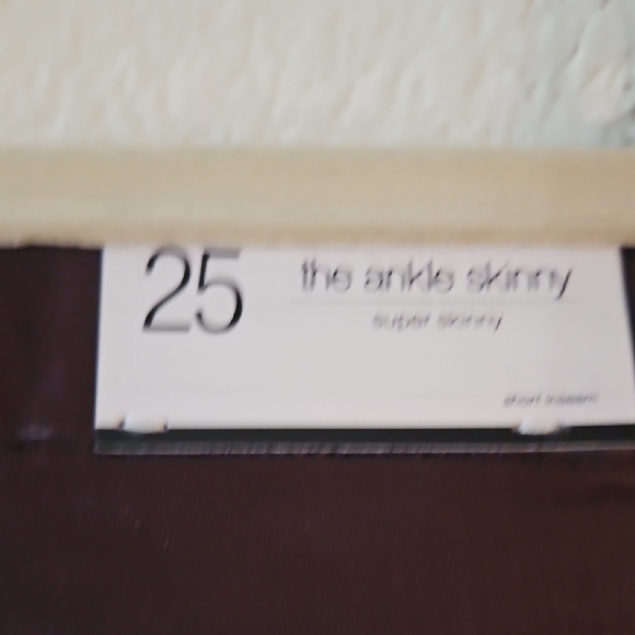 Chic 7FAM Super Skinny Ankle Pants - Picture 4 of 5